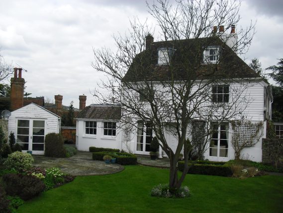 Listed House in Chipstead Rear Before