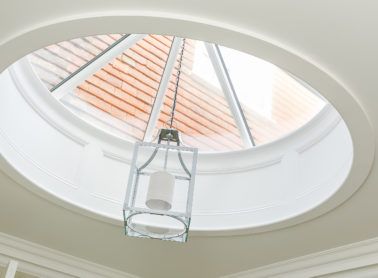 8263086-interior31